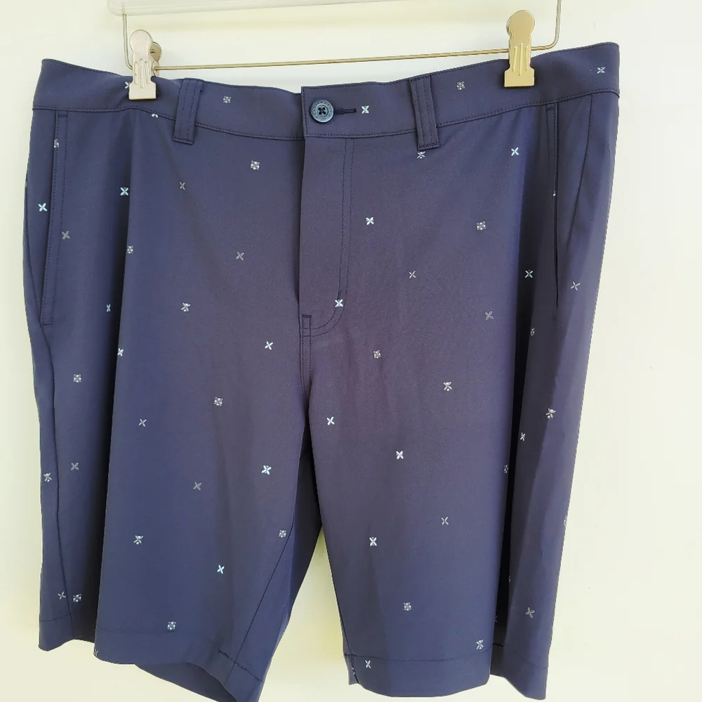 Travis Mathew Not Feeling That Golf Shorts Total Eclipse Size 36 - Picture 2 of 14